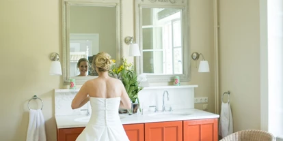 Wedding - Rethwisch (Kreis Stormarn) - Getting ready - Herrenhaus Gut Bliestorf GmbH