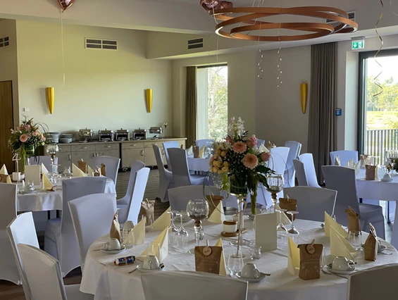 Hochzeit: johann restaurant & elblounge