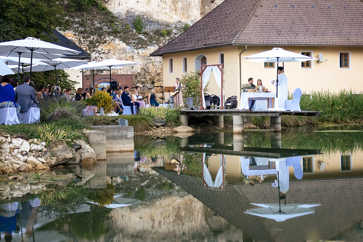 Hochzeit: Foto www.robvenga.com - Rambschisslhof
