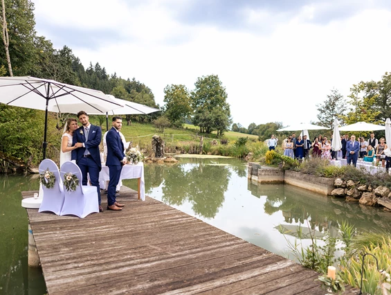 Hochzeit: Foto www.robvenga.com - Rambschisslhof