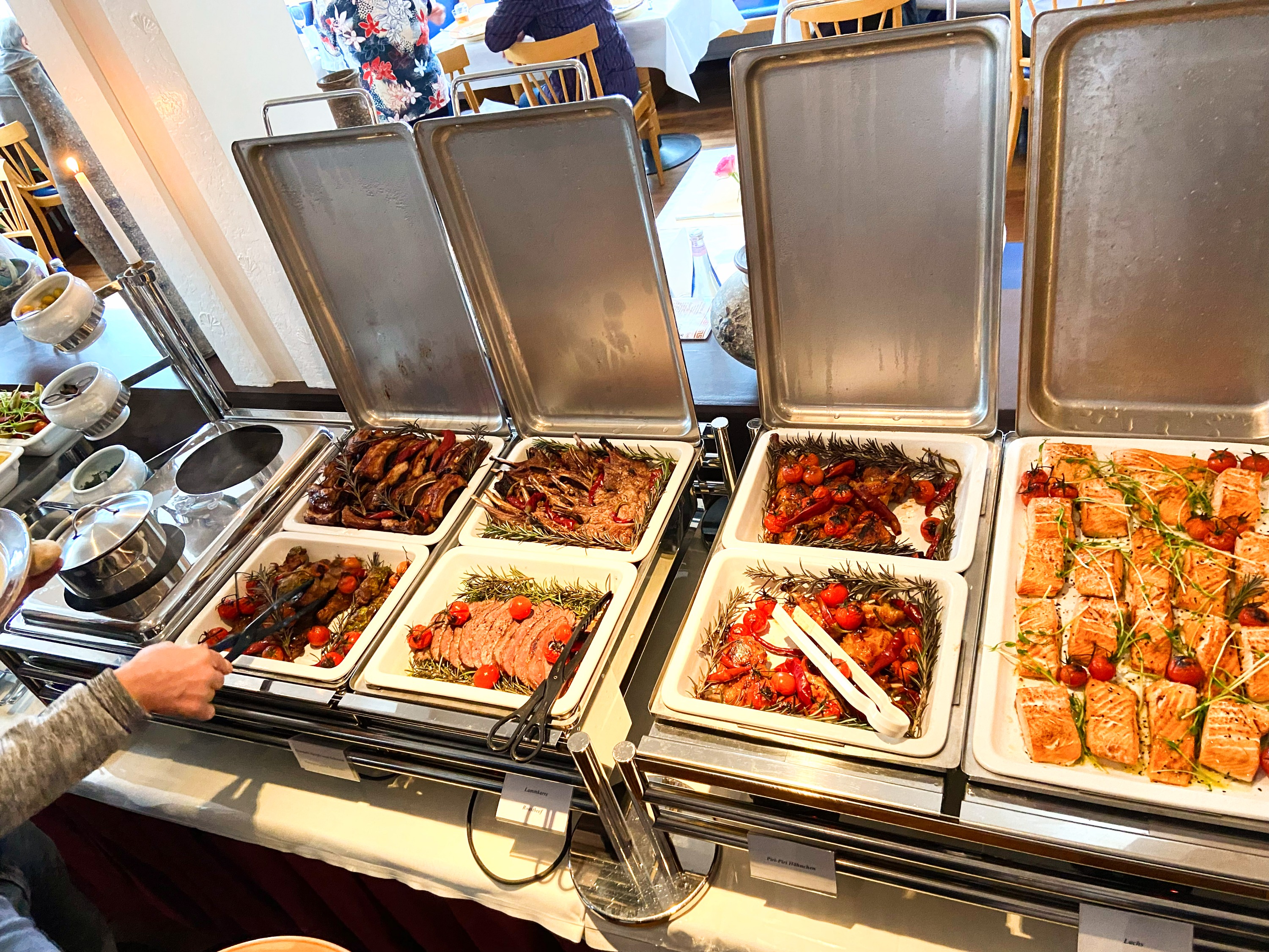 Hochzeitslocation: Buffet - Hotel und Restaurant Kolossos in Neuss am Rhein