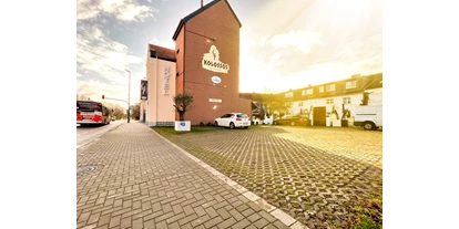 Mariage - Duisburg - Parkplatz - Hotel und Restaurant Kolossos in Neuss am Rhein