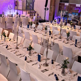 Hochzeit: Der Kirchensaal im Heidenbau für Events, Hochzeiten und Präsentationen  - VESTE HELDBURG 