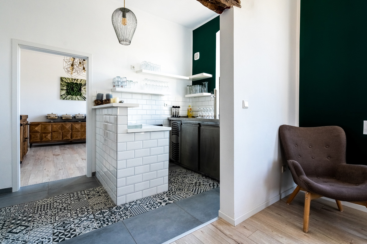 Hochzeit: Clubraum Theke - Freya by Nöthel