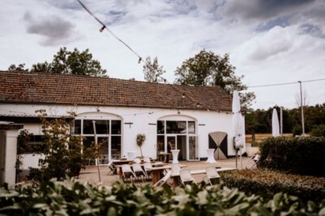 Hochzeit: Unser Gehöft - Freya by Nöthel