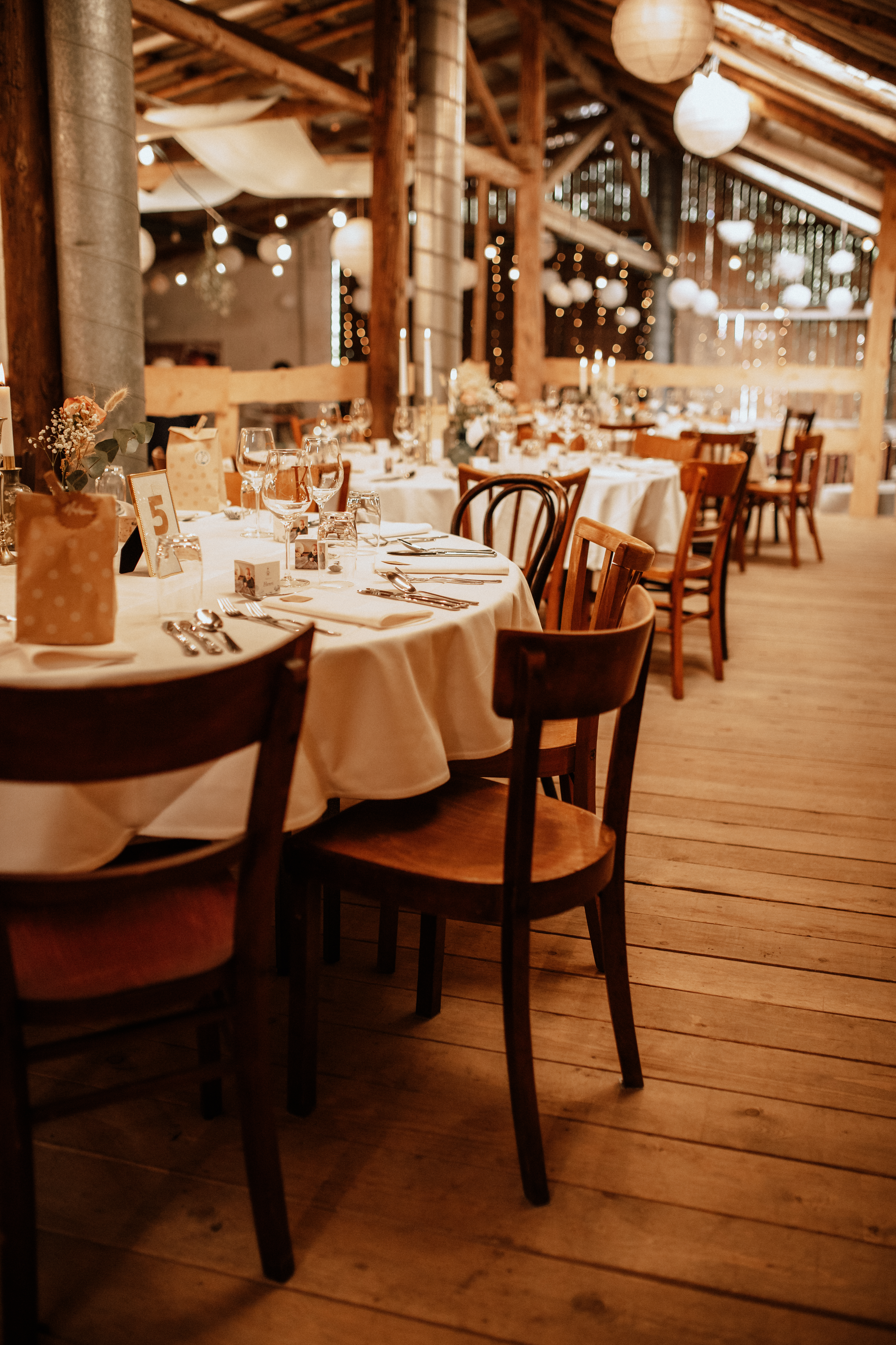 Mariage - Hochzeits-Stil: Boho - Allemagne - Merker's Waldscheune Hochzeits- & Eventlocation