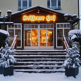 Hochzeit: Hauptportal - Hotel Restaurant "Seiffener Hof"