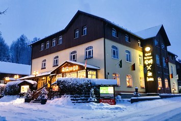 Hochzeit: Hauptgebäude - Hotel Restaurant "Seiffener Hof"