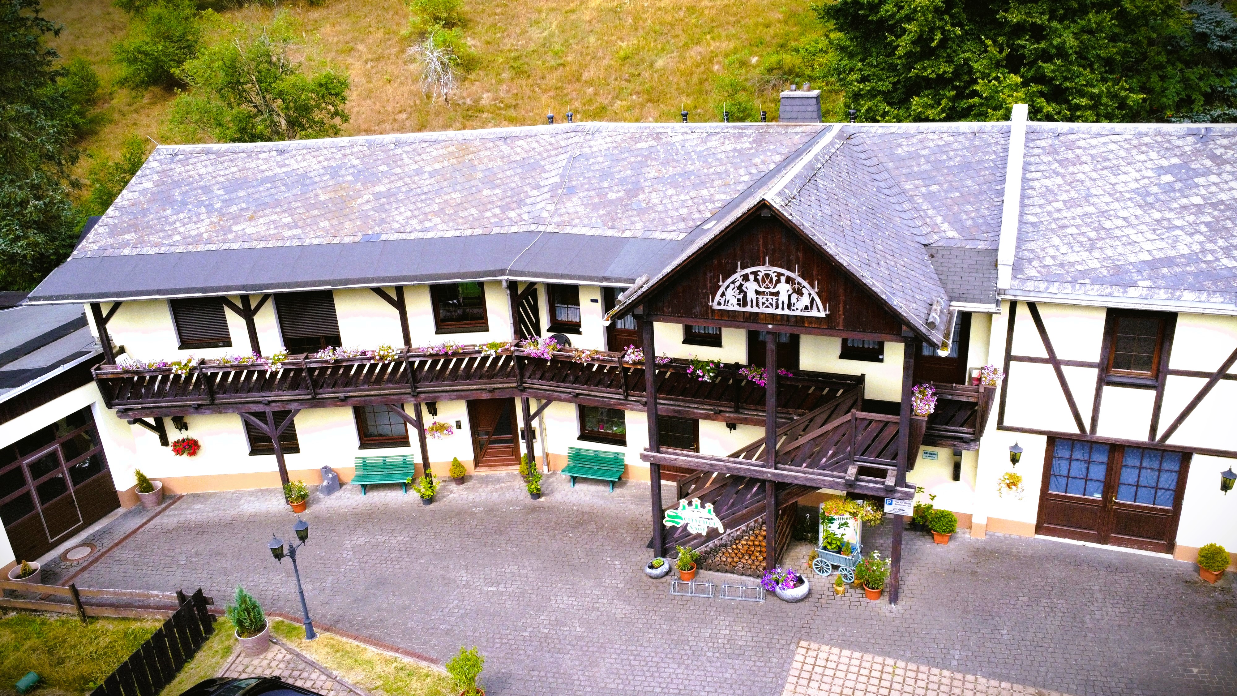 Hochzeit - Erzgebirge - Nebengebäude - Hotel Restaurant "Seiffener Hof"