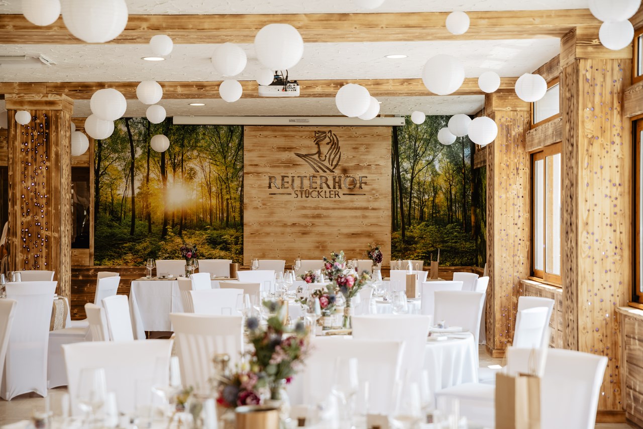 Reiterhof Stückler Information about the banquet halls Banquet hall "Sunset"