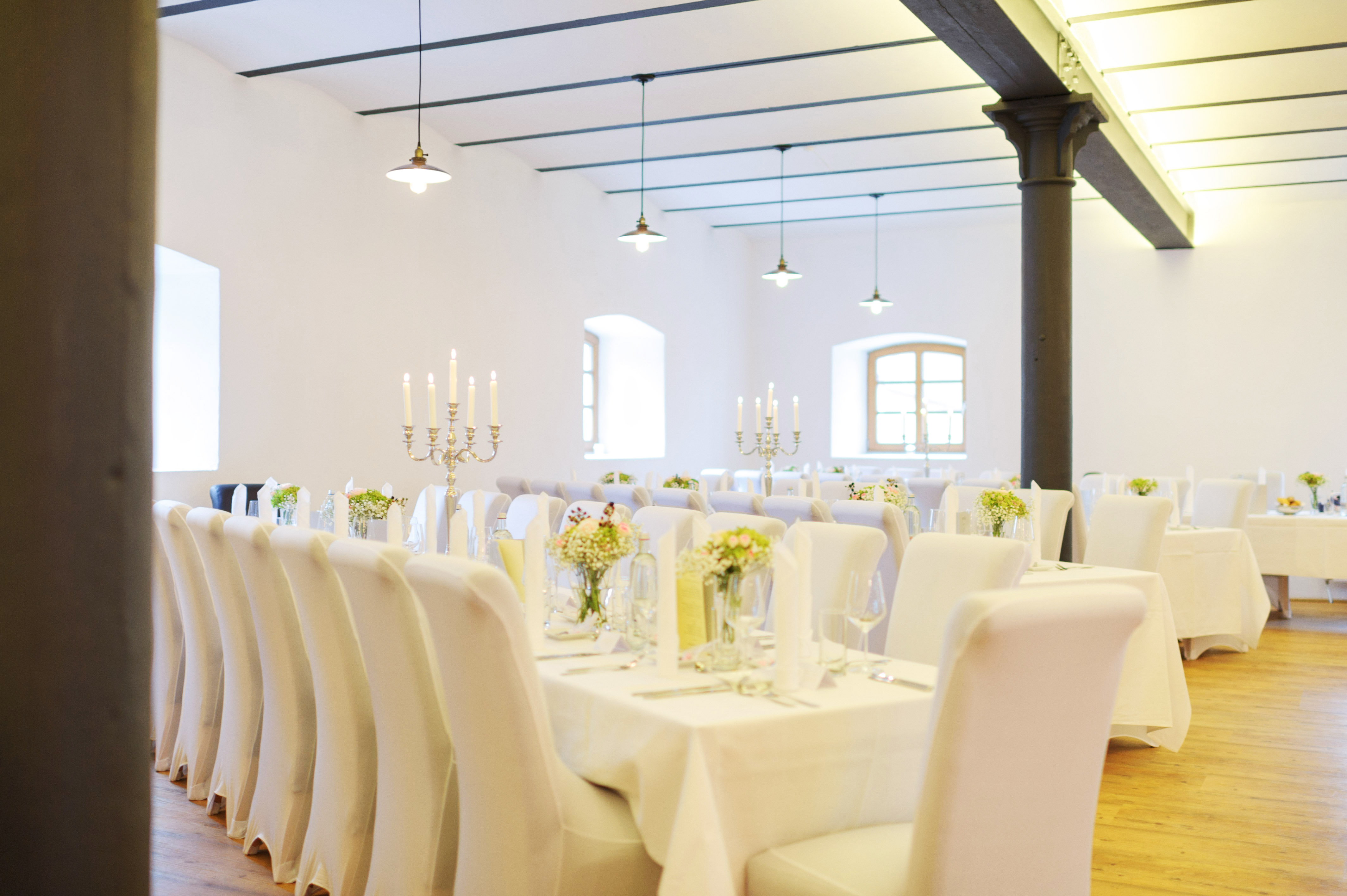 Hochzeitslocation: Der Festsaal des Stanglbräu bietet Platz für bis zu 120 Hochzeitsgäste. - Stanglbräu