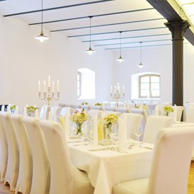 Hochzeit: Der Festsaal des Stanglbräu bietet Platz für bis zu 120 Hochzeitsgäste. - Stanglbräu