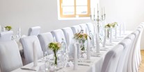 Hochzeit - Geeignet für: Firmenweihnachtsfeier - PLZ 84048 (Deutschland) - Der Festsaal vom Stanglbräu bei Regensburg bietet Platz für bis zu 120 Hochzeitsgäste. - Stanglbräu