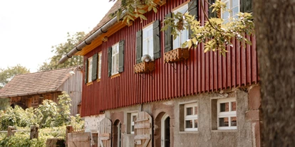 Hochzeit - Geeignet für: Private Feier (Taufe, Erstkommunion,...) - Leonberg (Böblingen) - Bei Exklusivbuchung kann der ganze Hofbereich genutzt werden.  - Theurerhof