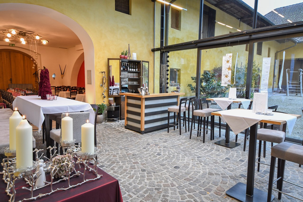 Moarhof in Grünbach Informatie over de balzalen Wintertuin/woonkamer