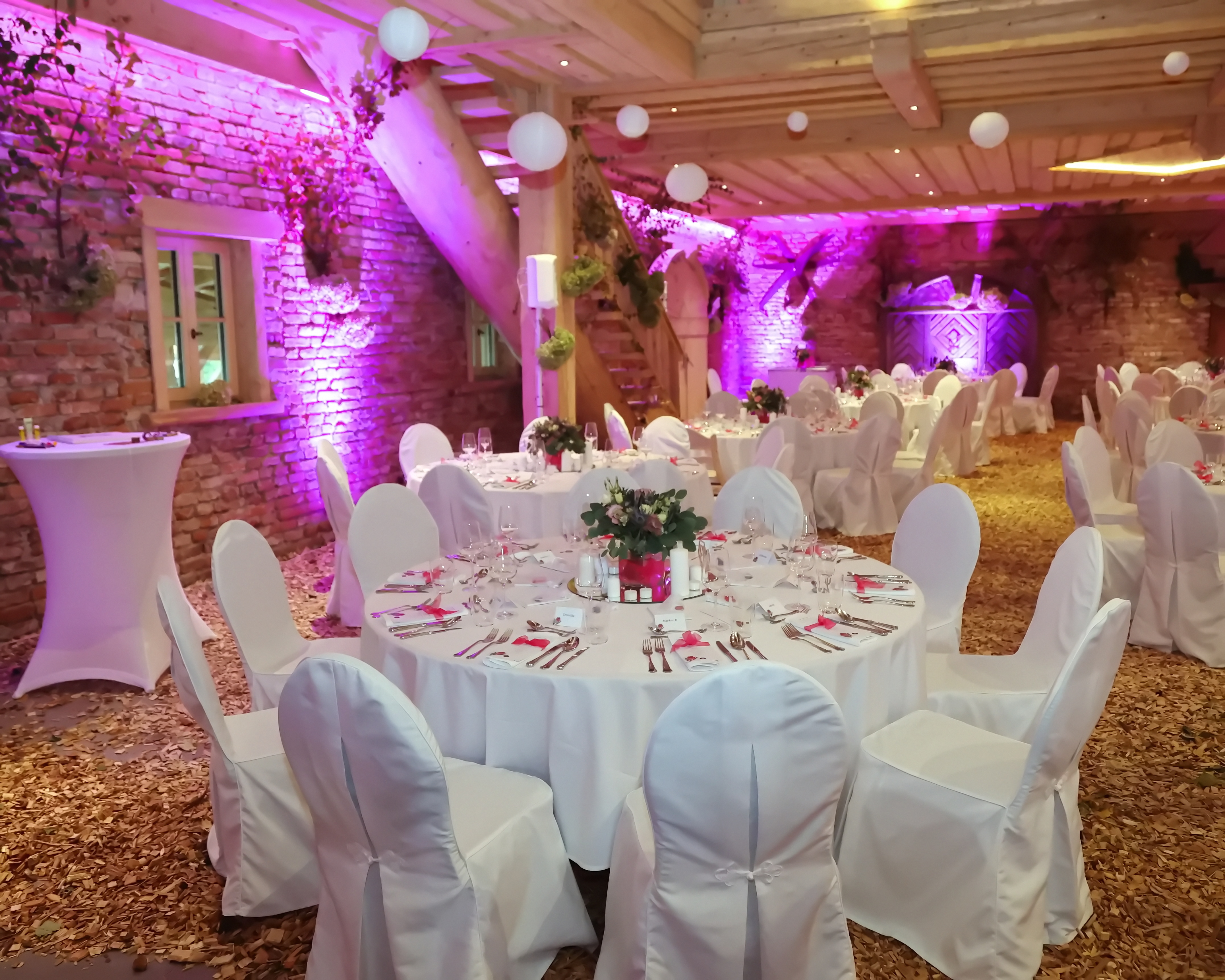 Hochzeitslocation: Feldbauernhof