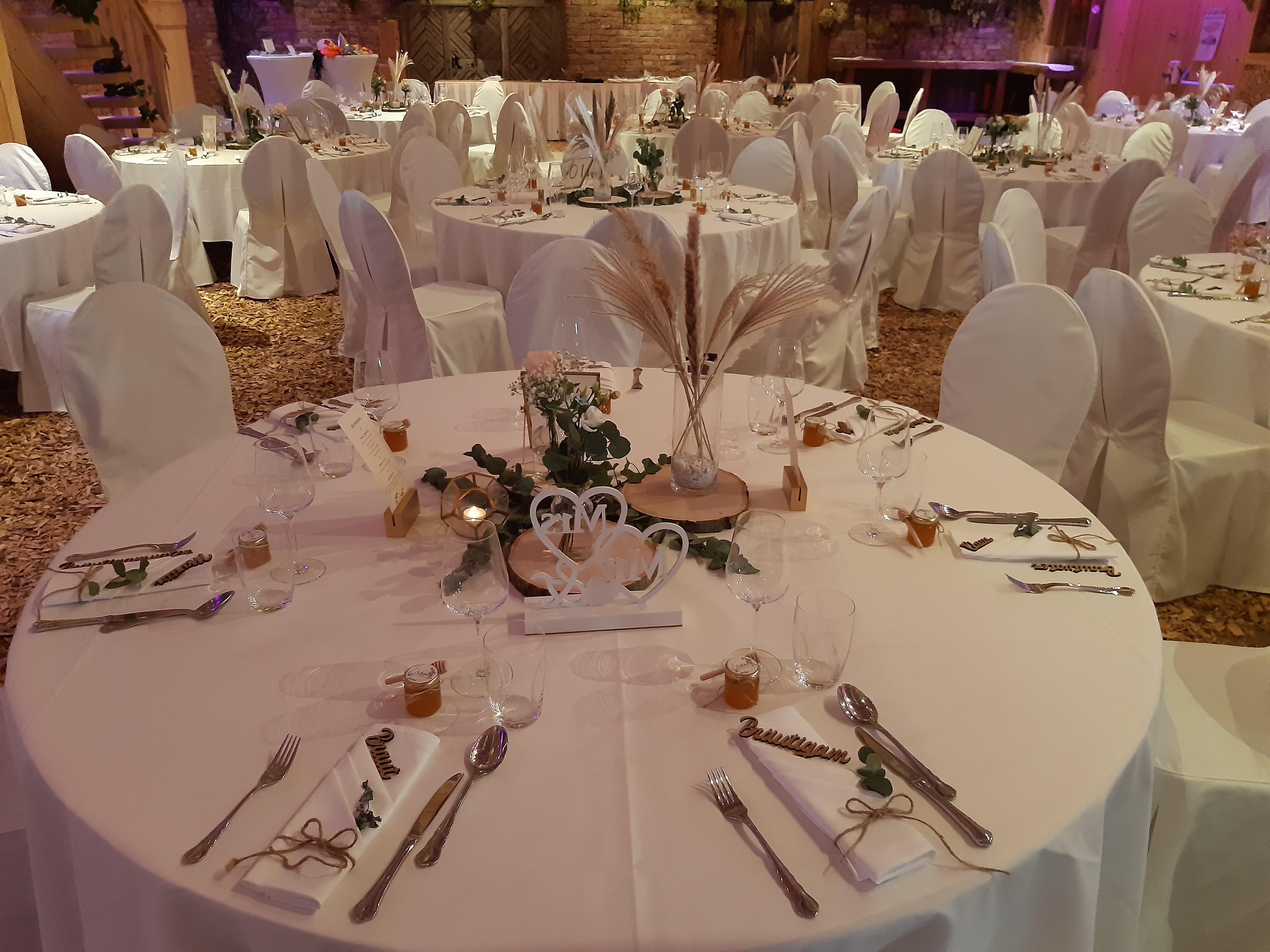 Hochzeitslocation: Feldbauernhof