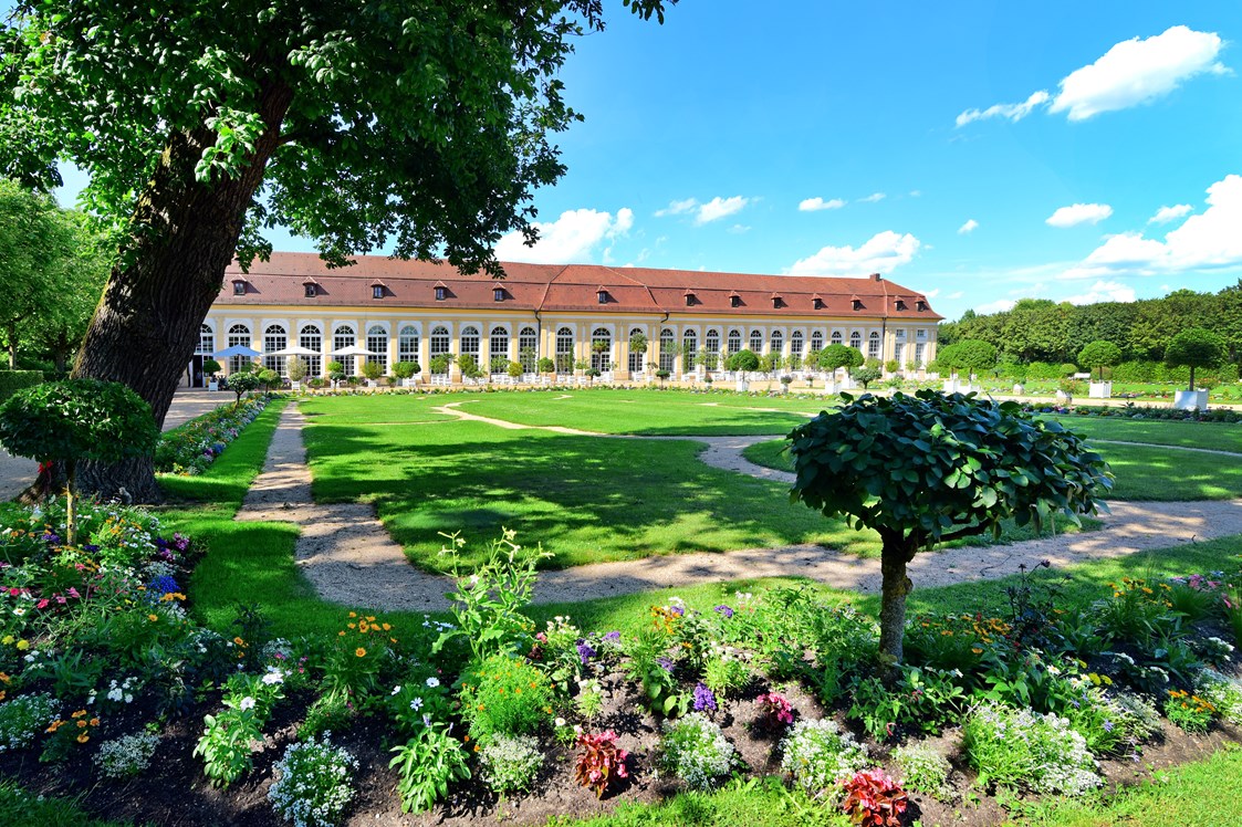 Hochzeit: Außenansicht / markgräflicher Hofgarten - Orangerie Ansbach