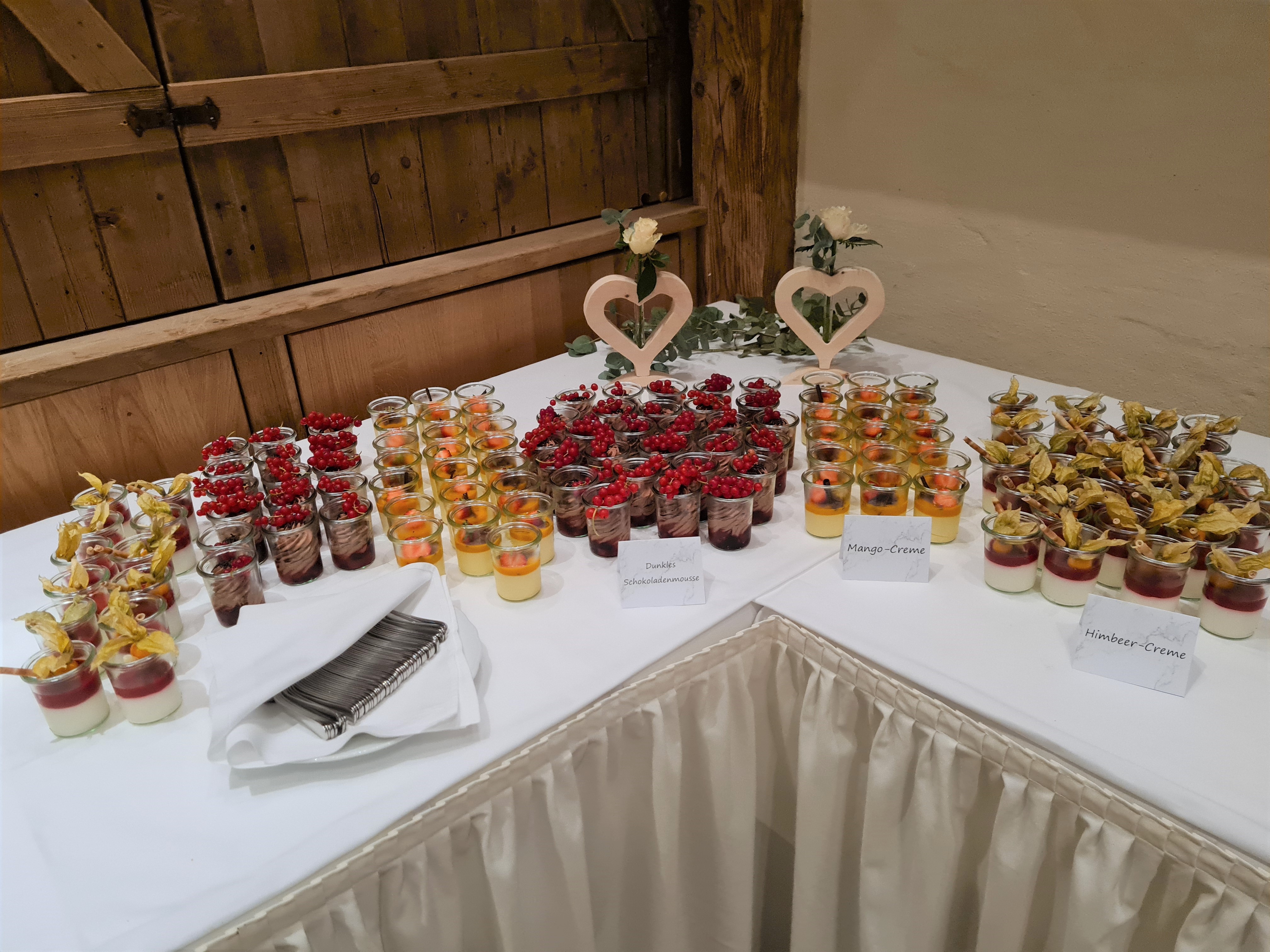 Hochzeitslocation: Milser Stadl, Dessert-Buffet - Alpenrast Tyrol