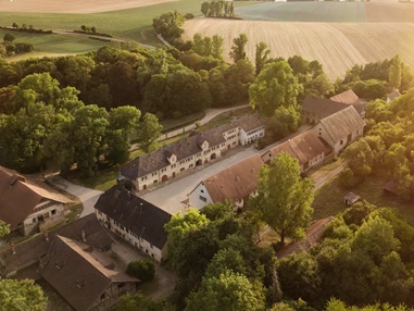 Hochzeitslocation: Das idylische Schlossgut Lautenbach unweit von Heilbronn. - Schlossgut Lautenbach