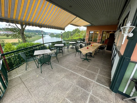 Hochzeitslocation: Die Seeterrasse des Wedding by the Lake ****. - Wedding by the Lake ****