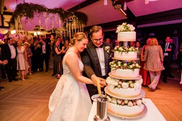 Hochzeit: Hier kommt die Torte! - Club Astoria