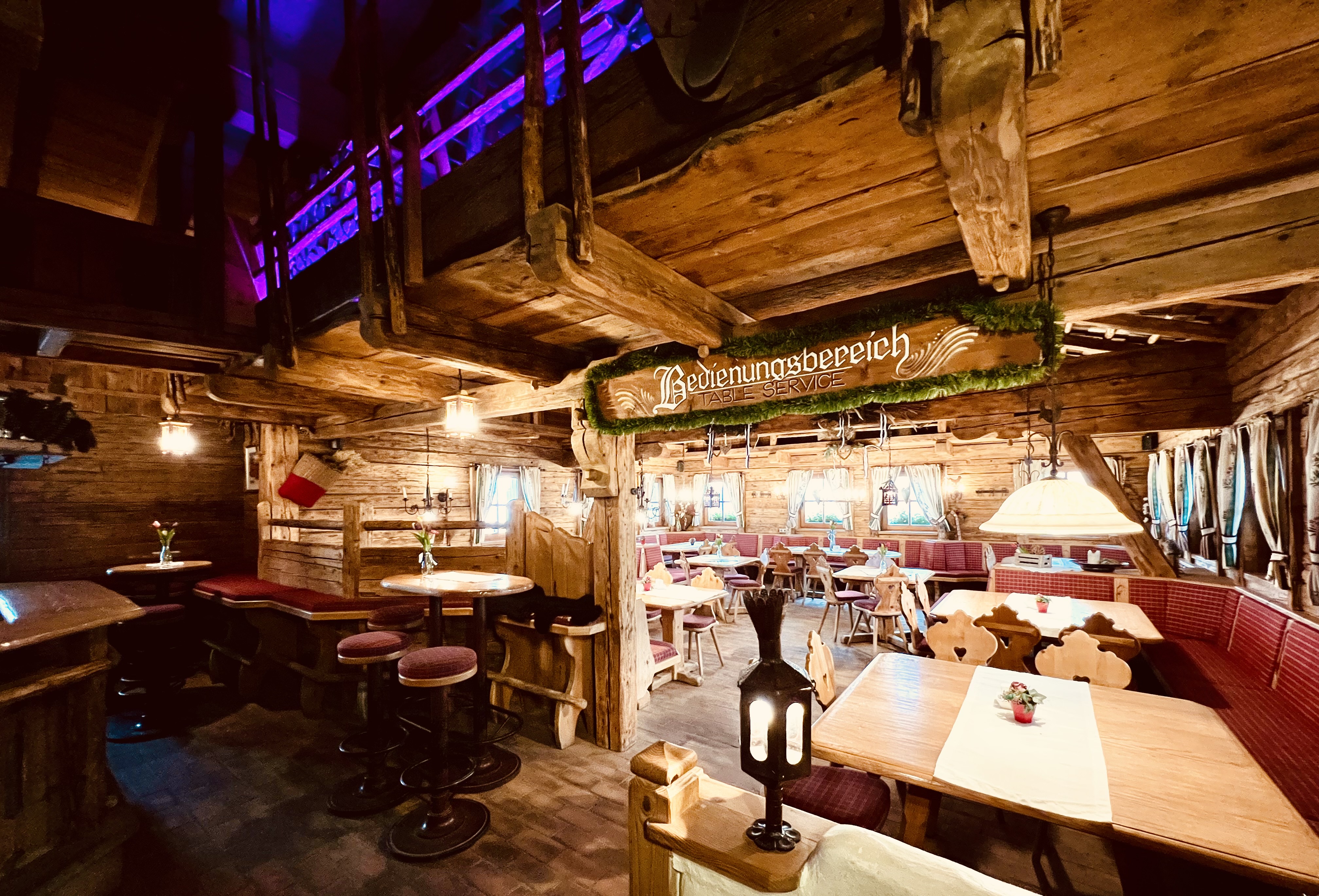 Hochzeitslocation: Bärmooshütte