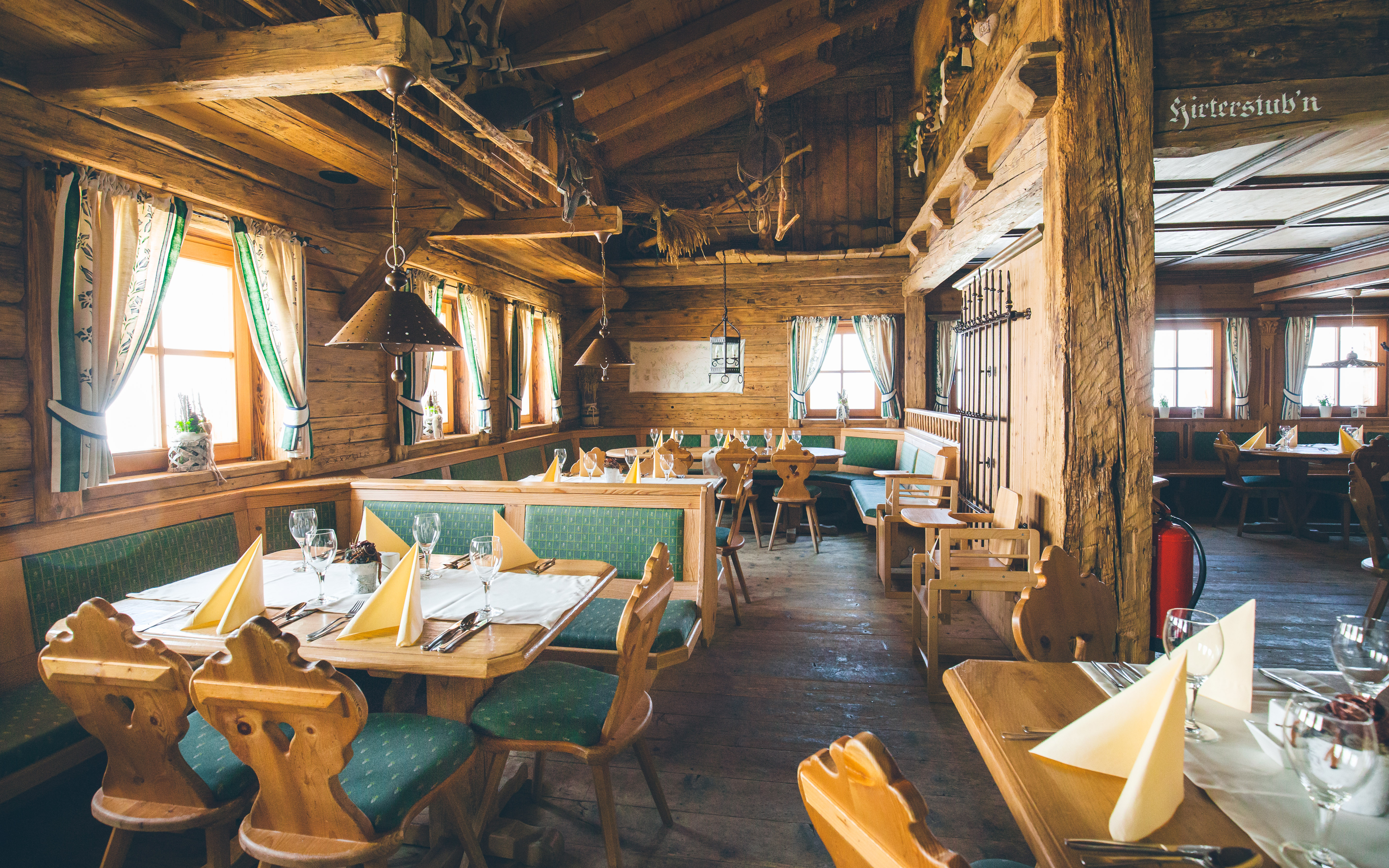 Hochzeitslocation: Bärmooshütte