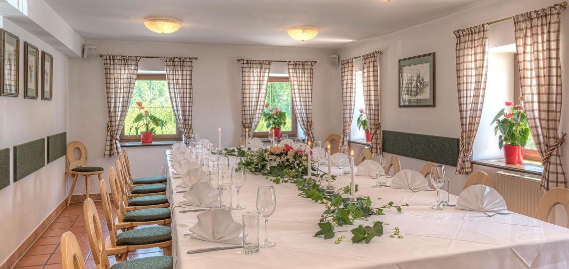 Der Jägerwirt, Hotel*** & Restaurant Informatie over de balzalen Premstube