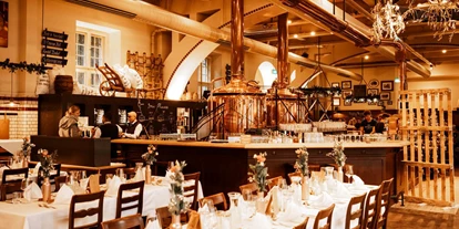 Hochzeit - Hochzeits-Stil: Urban Chic - Donaustauf - Brauhaus am Schloss