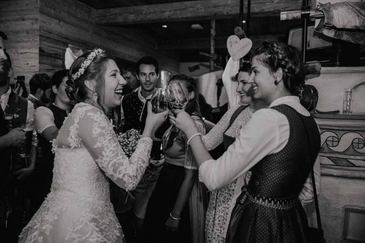 Hochzeit: Party bis in die Morgenstunden. - TIERGARTEN ALM