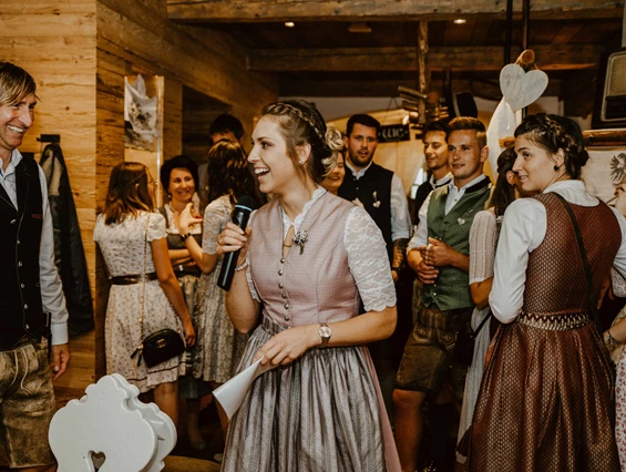Hochzeit: Auf der Tiergartenalm wird mit Herz gefeiert. - TIERGARTEN ALM
