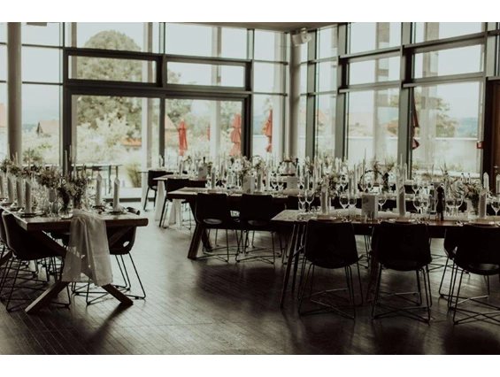 Hochzeitslocation: Copyright: Helenas Fotografie - DINZLER Kaffeerösterei
