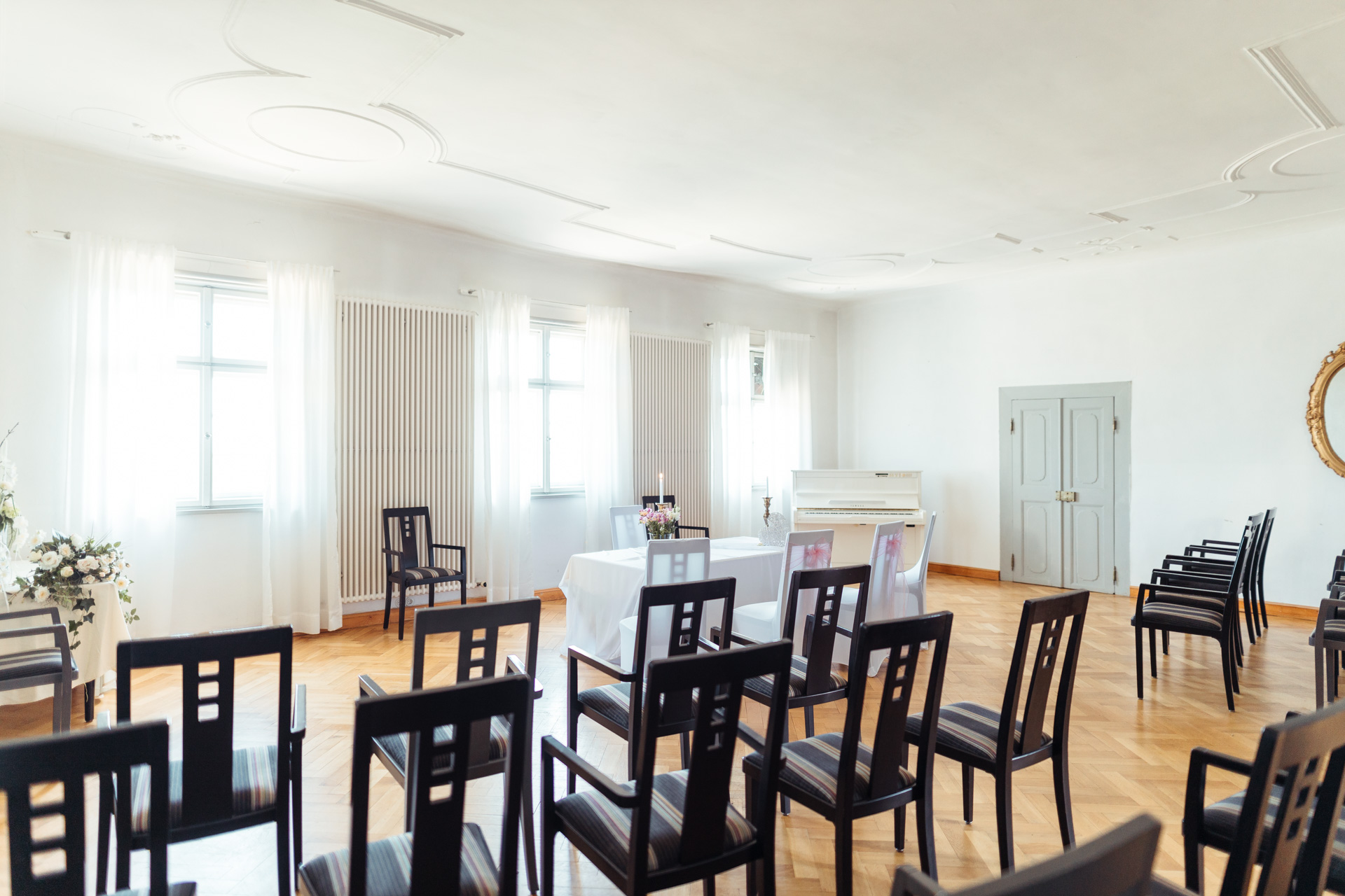 Schloss Neudrossenfeld Information about the banquet halls Registry Office