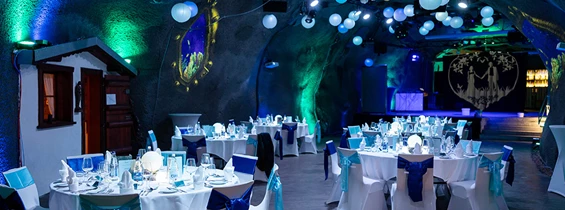 Hochzeitslocation: Hochzeitsfeier in der Event-Kaverne mit Unterwasser-Motto - VersuchsStollen Hagerbach