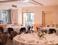 Hochzeit: Der Festsaal des Gasthaus Schmidt bietet Platz für bis zu 130 Hochzeitsgäste. - Gasthaus Schmidt