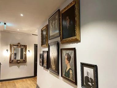 Hochzeitslocation: Hotelflur - JULES VERNE Königswinter