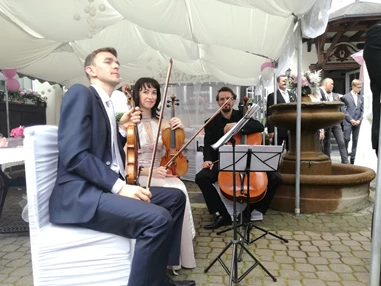 Hochzeit: SCHLOSSHOTEL MARINEBAD ***