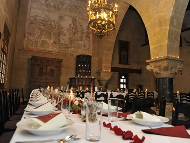 Hochzeitslocation: Rittersaal - Burg Finstergrün