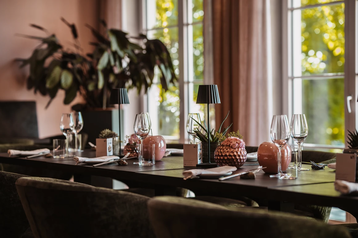 Hochzeitslocation: Kirchenwirt Hofer Boutique Salon