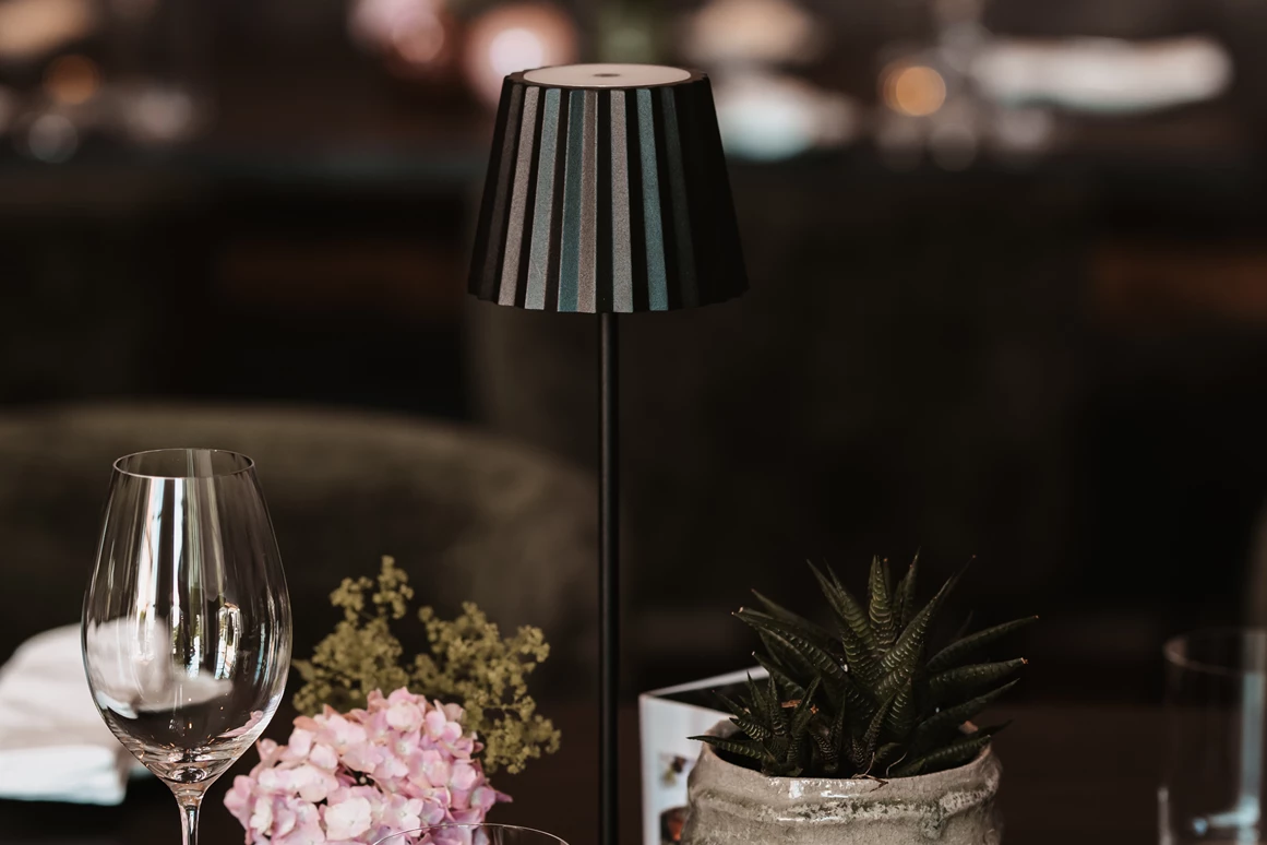 Hochzeitslocation: Kirchenwirt Hofer Boutique Salon