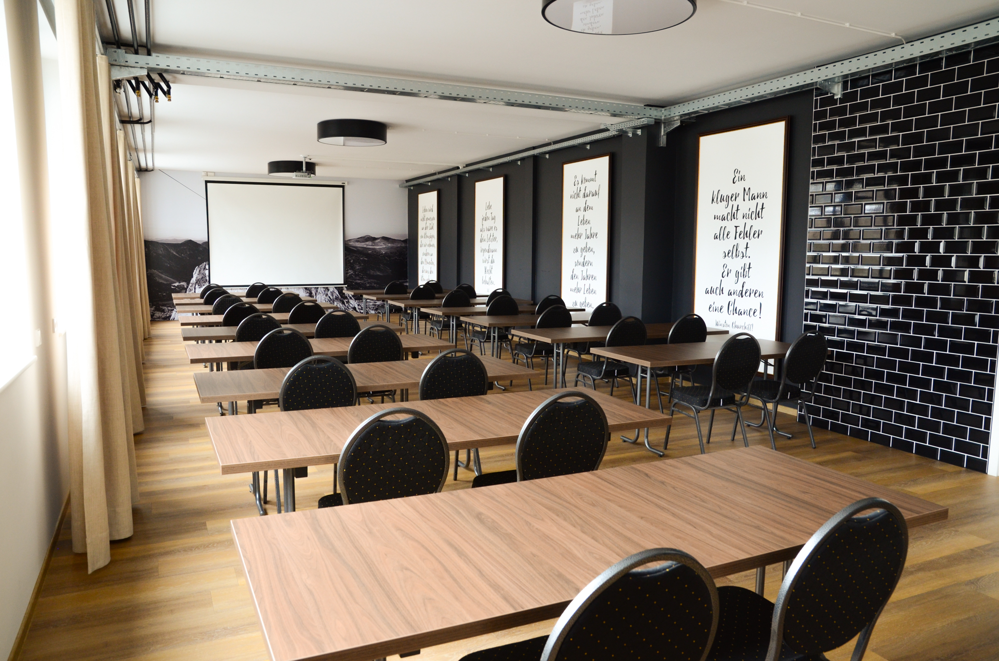 Hochzeit: Das maxx! events eignet sich auch ideal für Seminare und Tagungen. - maxx! events