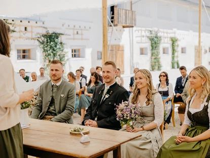Hochzeit - PLZ 9155 (Österreich) - Standesamtliche Trauung im Festzelt der Alten Meierei, Bleiburg. - ALTE MEIEREI BLEIBURG