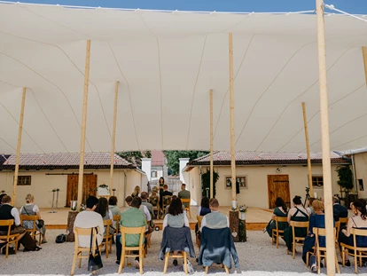 Hochzeit - PLZ 9155 (Österreich) - Standesamtliche Trauung im Festzelt. - ALTE MEIEREI BLEIBURG