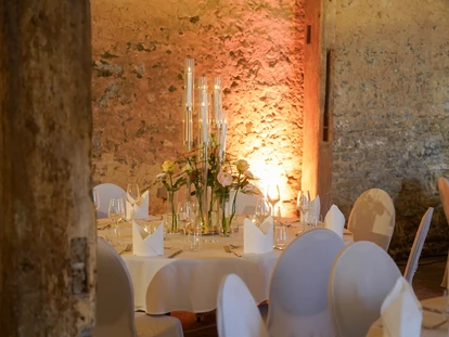 Hochzeit - Geeignet für: Private Feier (Taufe, Erstkommunion,...) - Leonberg (Böblingen) - Zehntscheune - Schloss Liebenstein