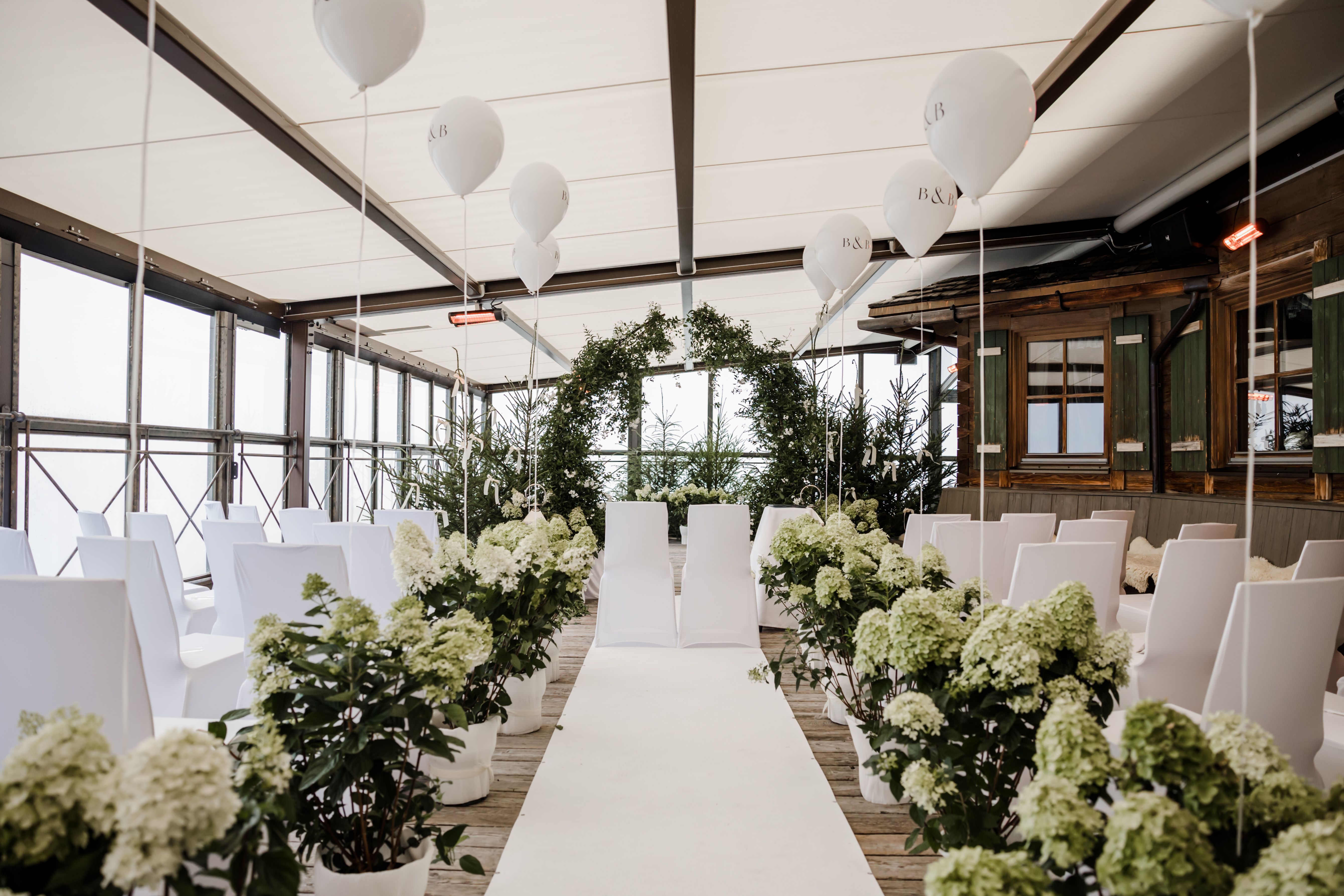 Bruiloft - Kitzbühel - Trauung innen - Panorama Alm