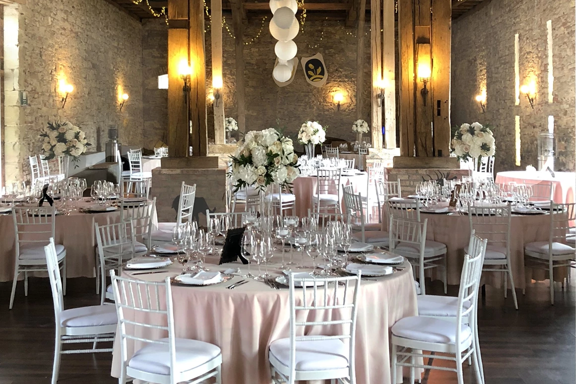 Hochzeit: Der große Festsaal des Schloss Assumstadt in Heilbronn. - Schloss Assumstadt