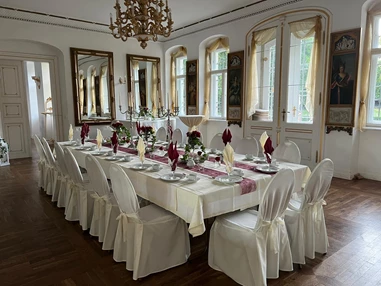 Hochzeitslocation: Schloss Grochwitz