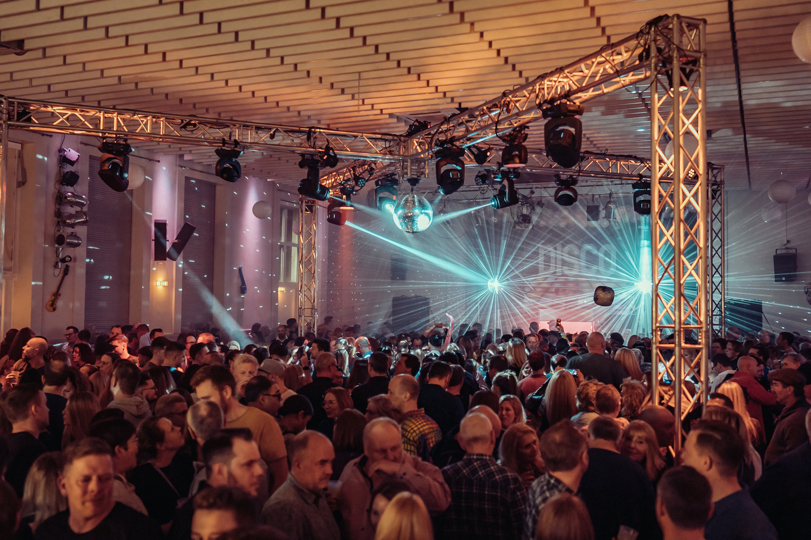 Hochzeitslocation: Walder Stadtsaal