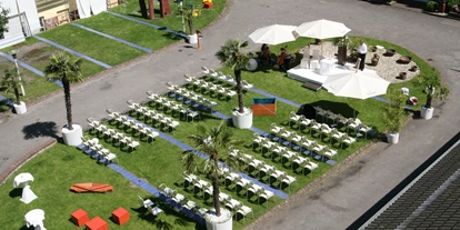Hochzeit - Bad Herrenalb - Innenhof  - Cantina Majolika